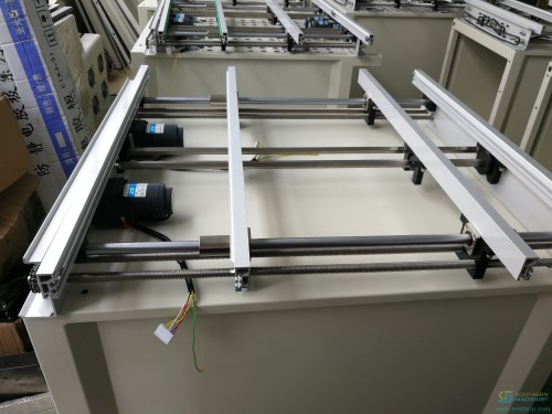 1M-Conveyor-Dual-track-With-Double-rail-support-bar.jpg