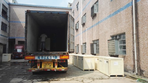 Conveyor-shipping-1.jpg