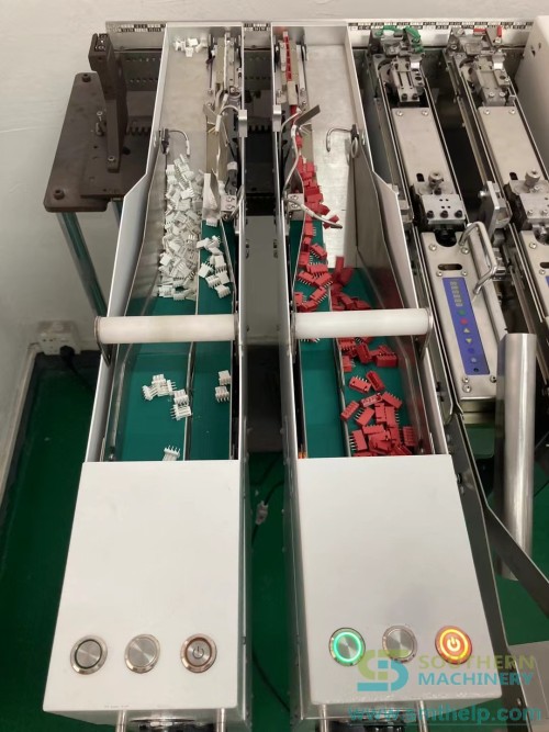 Flexible-bulk-component-Feeder-10.jpg