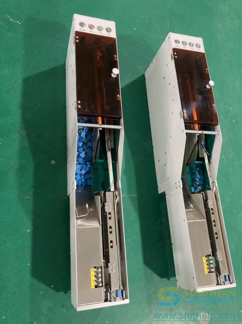 Flexible-bulk-component-Feeder-12.jpg