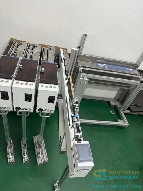 Tube-feeder-12.jpg