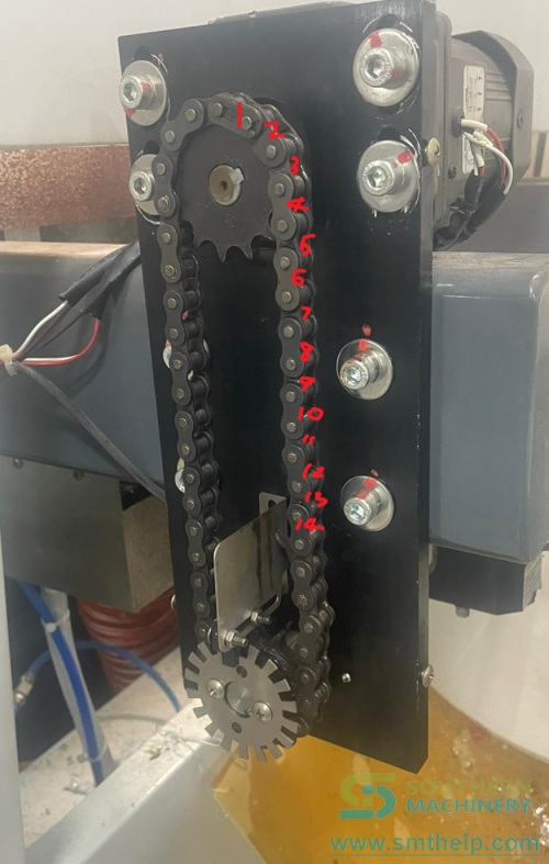 Chain for wave soldering machine