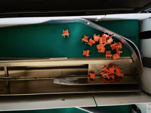 Bulk-THT-feeder--connector-35.jpg