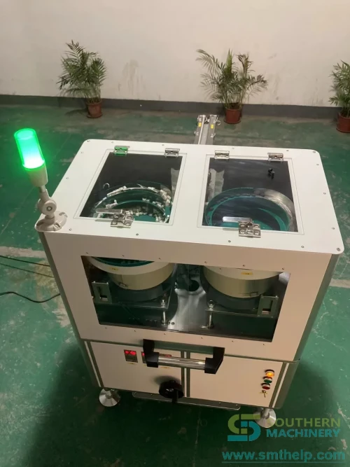 Southern Machinery bowl feeder for automated bulk component orientation and feeding in SMT/THT assembly lines. Tags: bowl feeder, vibratory bowl feeder, bulk component feeder, SMT feeder, THT feeder, Southern Machinery.