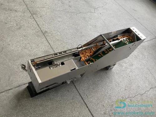 southern-machinery-customized-feeder-solution-flexible-bulk-component-feeder-13-0074.webp