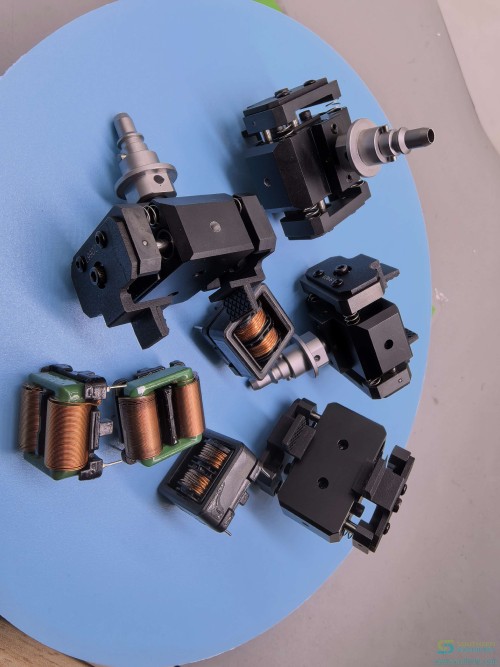 SMT-Customized-gripper-for-JUKI-JM20--BOBINA--12.jpg