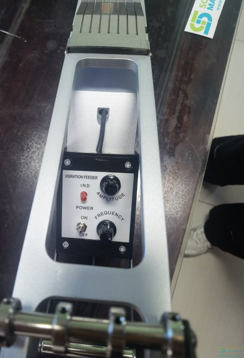 smt-tube-feeder-rs-1.jpg