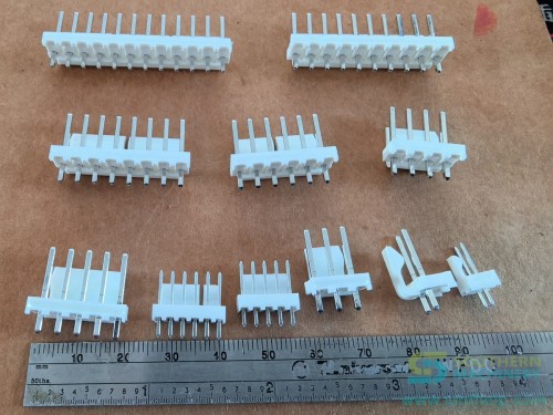 JUKI-JM-Oddform-machine-using-Southern-Machinery-made-Nozzle--feeder-SM2072-components.jpg